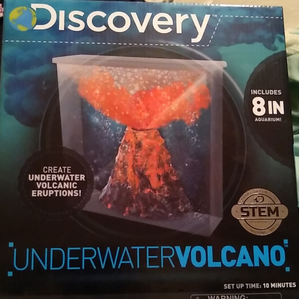 Under Water Volcano Set